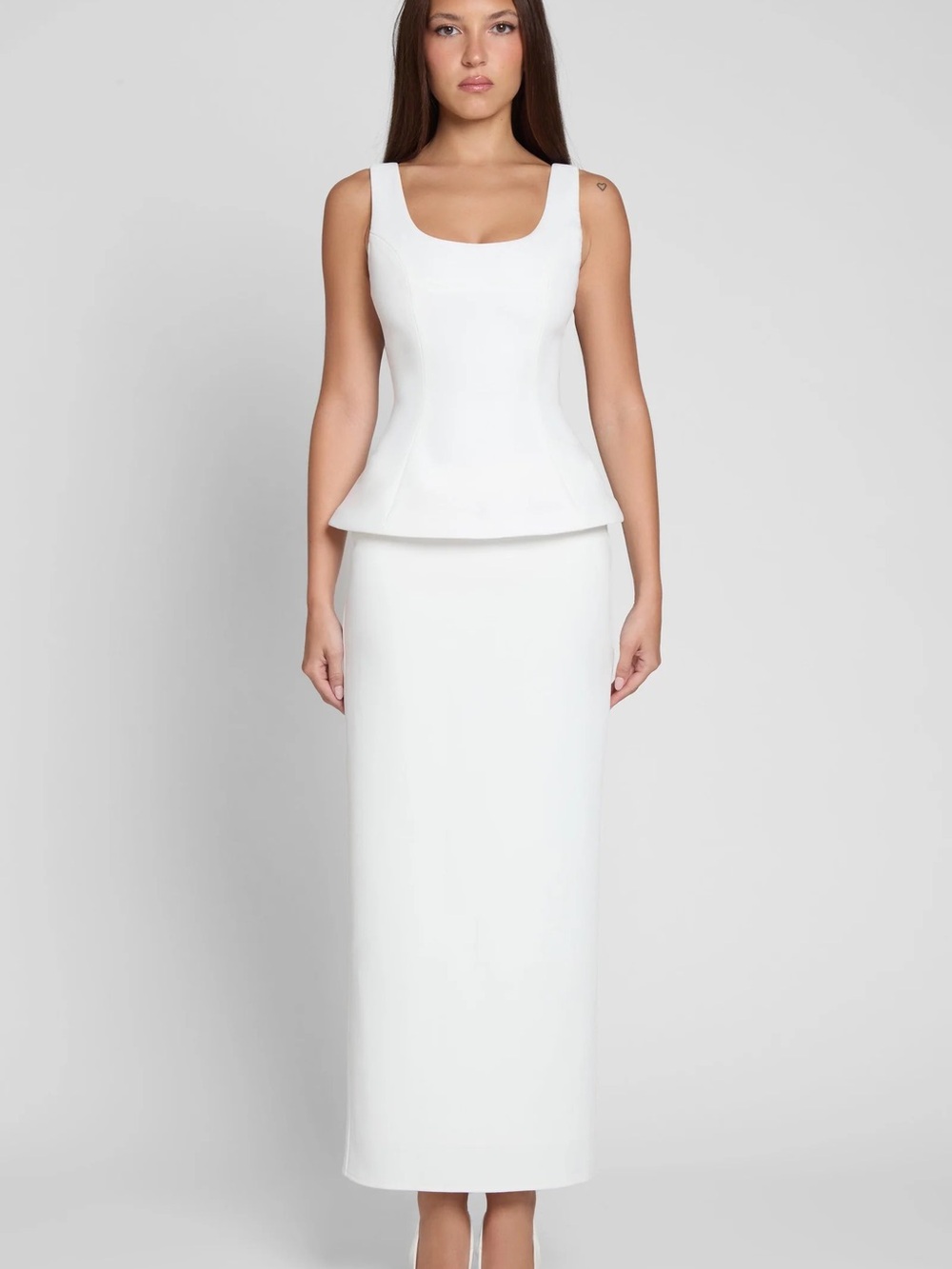 LEAU White Pencil Midi Skirt